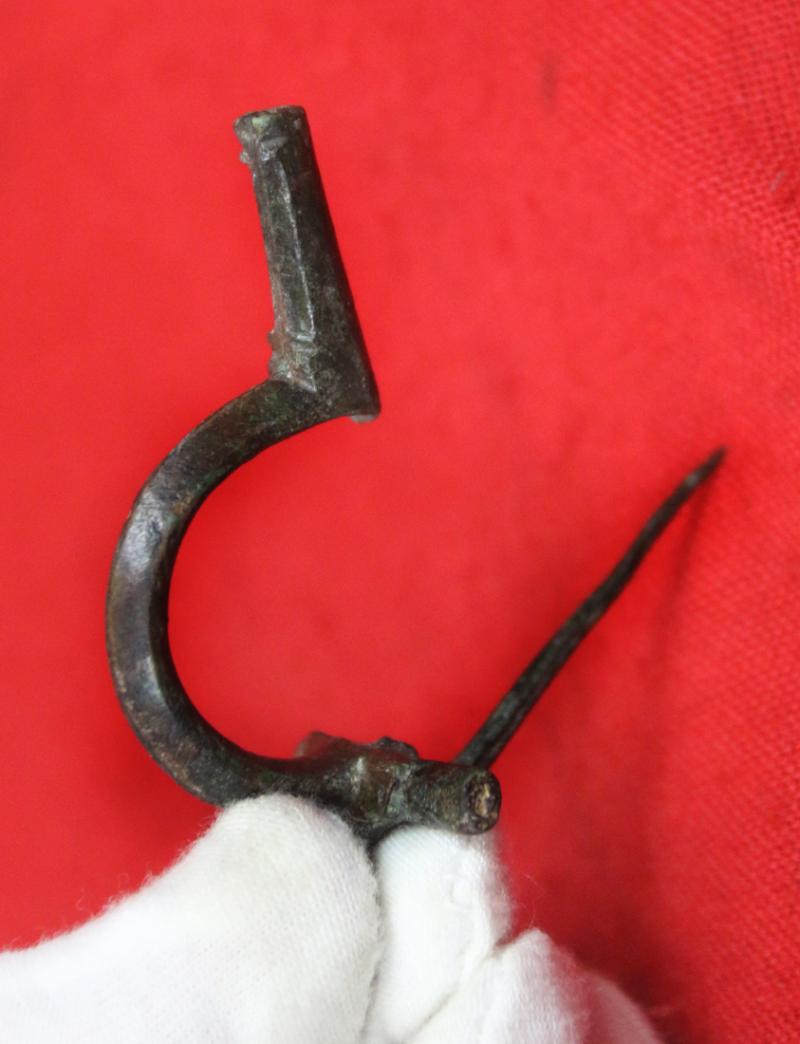 Original Ancient Imperial Roman ‘Cross-bow” Fibula Bronze Toga Pin Military Issue, Fine Piece For Higher Ranking Figures in the Legion, Such As a Centurion or Tribune