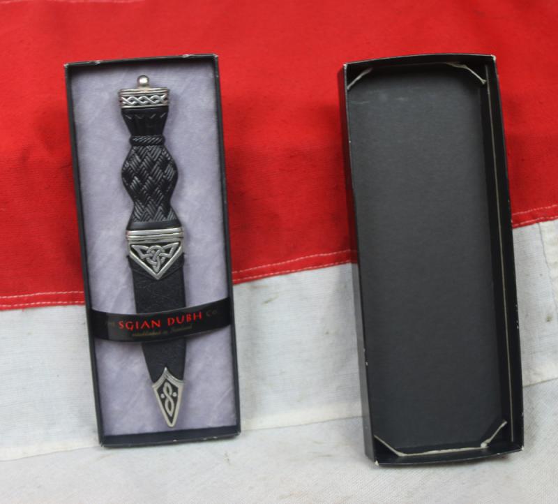 Celtic Sgian Dubh with Polished Pewter Celtic Knotwork Patterned Mounts. For Wear In Full Highland Dress,
