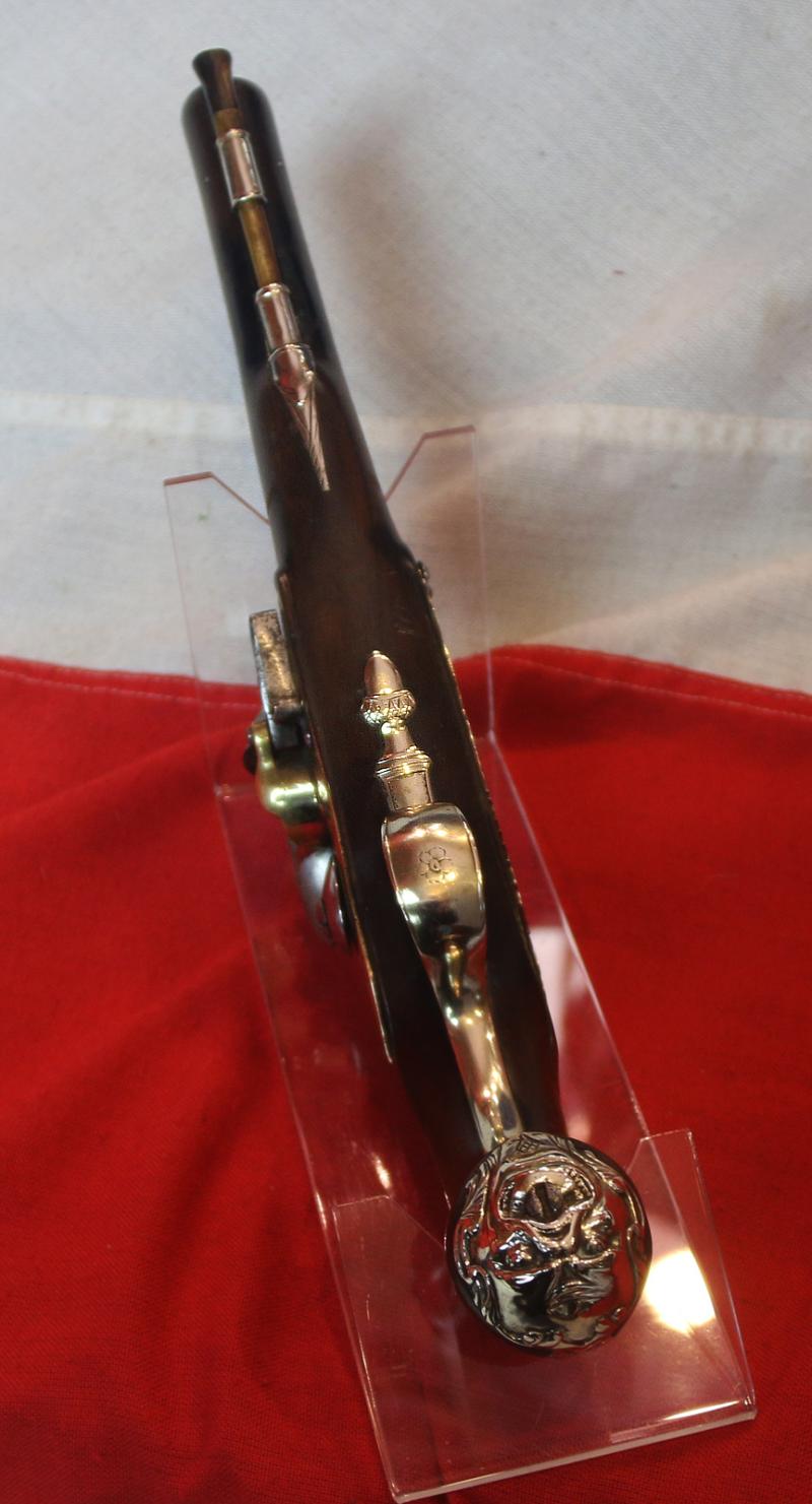 A Fabulous 18th Century Brass Blunderbuss Barrelled Flintlock Royal Naval Captain's Pistol, c 1760, By Isaac Bissell a Renown Scottish Maker Of Leith & Birmingham, Who Also Traded in London