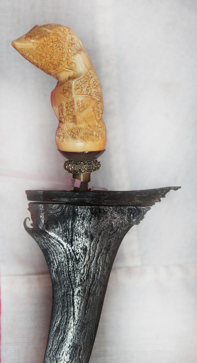 An Absolutely Stunning & Beautiful Carved Sea Ivory Royal Hilted Keris From Palembang, Sumatra 18th Century, Meteorite Blade. A Near Pair To An Example In The Royal Collection Presented To King George IVth in 1817, When He Was The Prince Regent