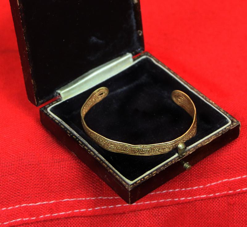 A Simply Breathtaking Original Viking High Carat Fine Gold Bracelet, Most Likely By An Irish Master Goldsmith, In Twisted Gold Wirework That The Irish Goldworkers Were Most Famed, From The 1st Millenia BC to The Viking Era, Circa 10th Century