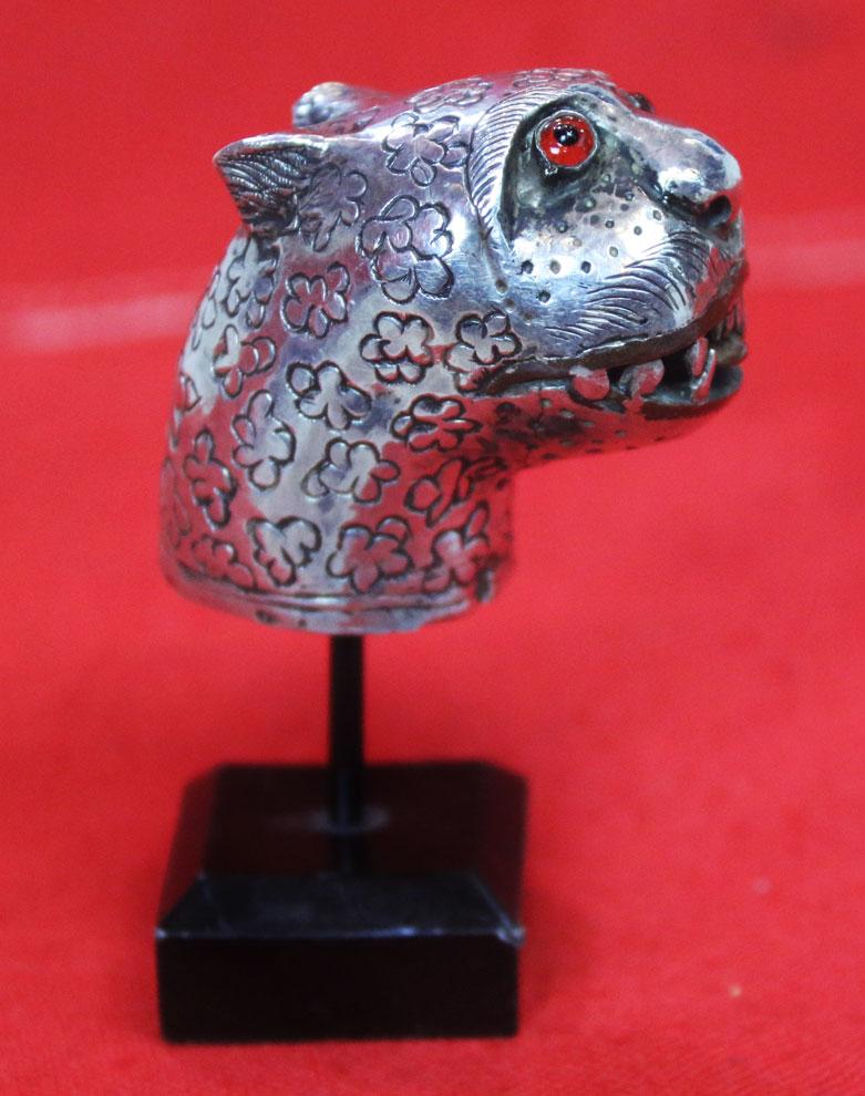 A Stunning, Indian Tiger Head, of 'Tipu Sultan' Form, Dagger's Pommel, The Tiger of Mysore, in Silver and Copper With Gem Stone Eyes