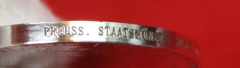 Solid Silver Hallmarked L.Z.127 Graf Zeppelin Airship Aerospace Medal 1928 Issue