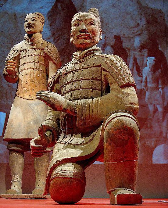 A Rare, Archaic Chinese Warrior's Bronze & Tinned Jian Sword, Around 2,300 to 2,800 Years Old, From the Zhou Dynasty to the Qin Dynasty, Including the Period of the Great Military Doctrine 'The Art of War' by General Sun-Tzu