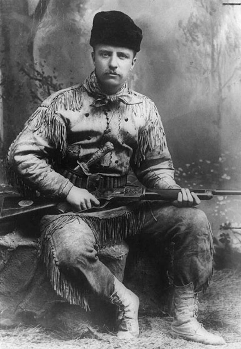 A Fabulous, Original, Incredibly Rare Wild West 1876 Winchester Repeating Rifle. With 22 inch Carbine Barrel, 2nd Model With Sliding Dust Cover. Probably The Most Famous & Historical American Rifle In The World. A License Free Antique Collectors Item