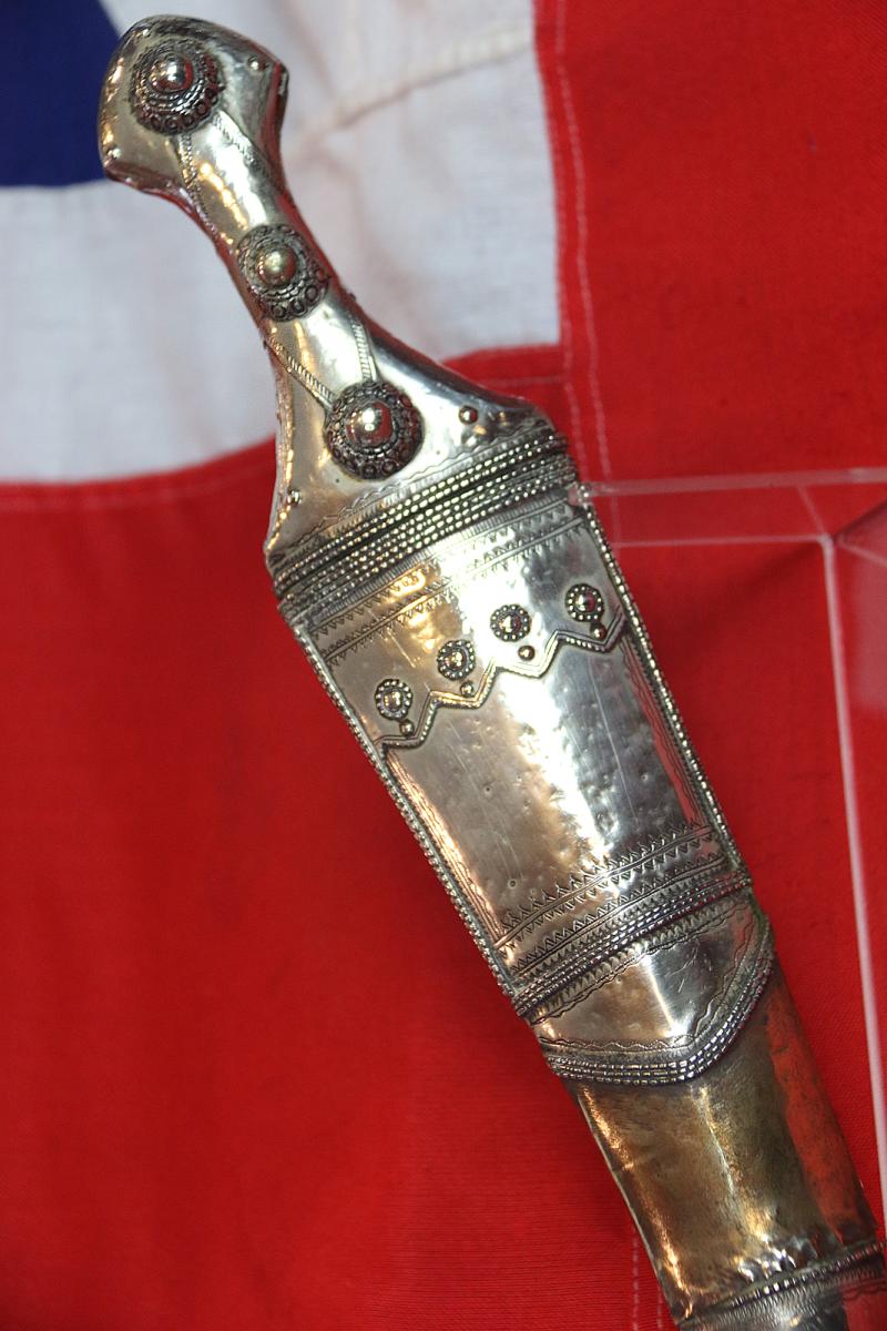 A Fine and Long, Saudi Arabian, Silver & Copper Alloy Dharia Jambiya 19th Century