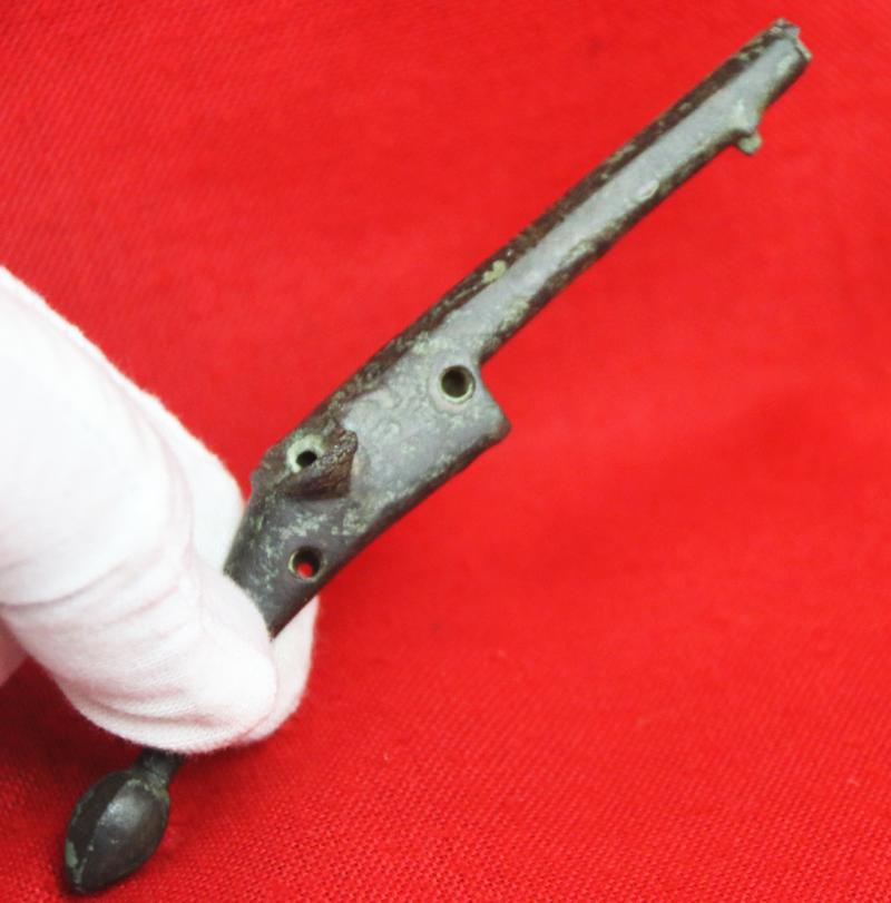 A Superb, Original, Late Queen Elizabeth Ist to King James Ist Period Miniature Pistol. Late 1500's, To The Turn of The 17th Century, Functioning Miniature Pistol