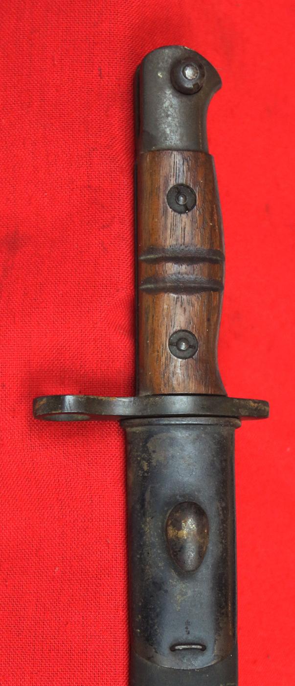 1917 US Bayonet, The *U.S. Model 1913 ‘1917’ Dated Remington Bayonet and Scabbard.