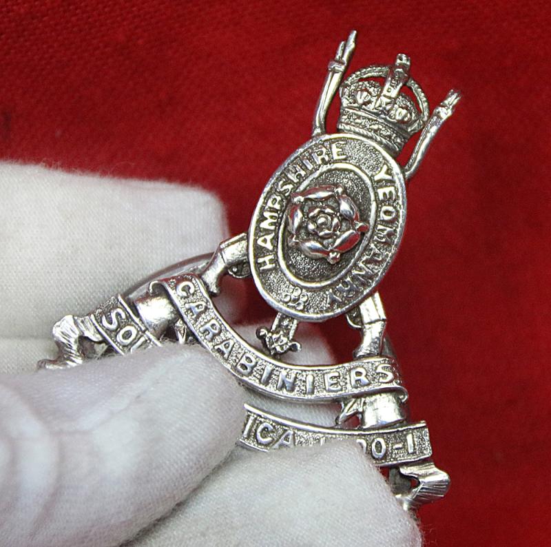 A Most Scarce Edwardian Hampshire Yeomanry Carabiniers Regimental Silver Place Badge With 'Battle Honour' Scroll, South Africa 1900-1901