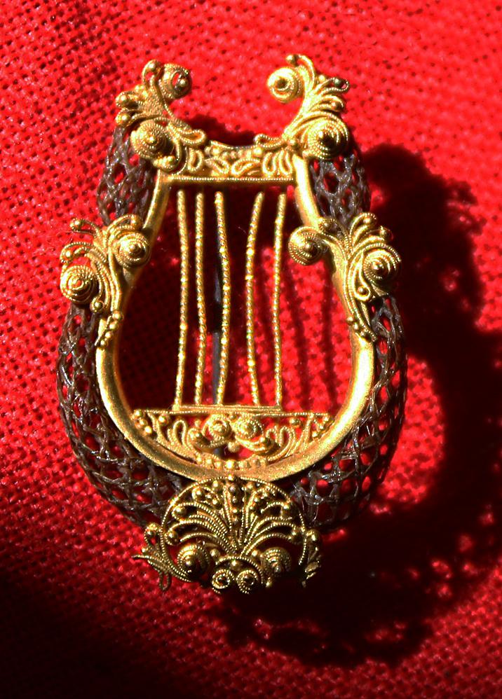 A Superb Piece of 'Potential', Unique History. Admiral Lord Nelson's Hair Woven Into a Piece of Memorium Jewellery, A Lyre Brooch of Extraordinary Quality