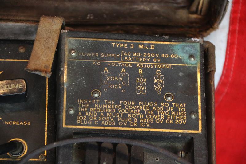 A Fabulous And Incredibly Rare Museum Piece. An Original WW2 SOE {Special Operations Executive} Secret Espionage Agent's Suitcase Radio Transmitter & Reciever of an Agent of the Secret Army 1942/3 Issue