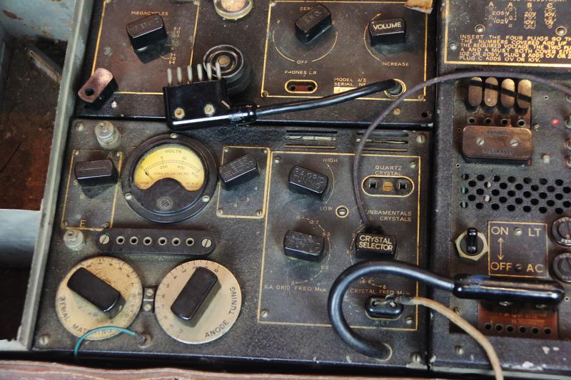 A Fabulous And Incredibly Rare Museum Piece. An Original WW2 SOE {Special Operations Executive} Secret Espionage Agent's Suitcase Radio Transmitter & Reciever of an Agent of the Secret Army 1942/3 Issue