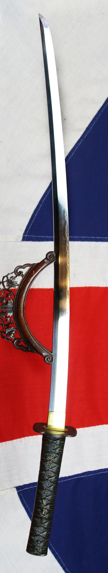 A Very Beautiful & Incredibly Elegant Koto Katana Art Sword Circa 1500, With Very Fine All Original Edo Koshirae, of Finely Decorated Shakudo, Combined With Exceptional Urushi Lacquer Work. Kashira Decorated with ‘The Monkey Reaching for the Moon’