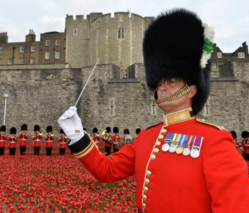 A Superb, Original, Her Majesty Queen ELizabeth II, Household Division Drum Major's Welsh Guards Bearskin Cap. In Superb Condition, A Post 1953 Coronation Era, Bearskin, For a Member of The Battalion Staff {Gloriously Fluffy}
