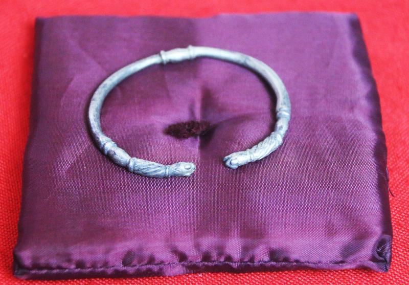A Superb & Stunningly Beautiful Ancient Roman, Solid Silver, Serpent Head Armilla. Likely of a Centurion, Equites or Patrician. Around 1900 to 1800 Years Old. Worn From The Period of Emperors Trajan, Hadrian, Marcus Aurelius, Lucius Verus, & Commodus