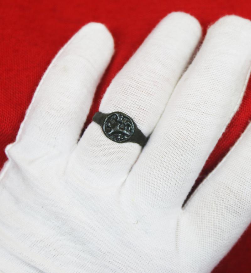 Wonderful 12th-13th Century Crusader & Pilgrim Knight's Heraldic Seal Ring Of a Fantastical Beast The Manticore, A Human Headed Tiger or Lion. Used In Medeavil Heraldry On Shields, Banner, Accoutrements & Indicated To Which Noble Family A Knight Belonged