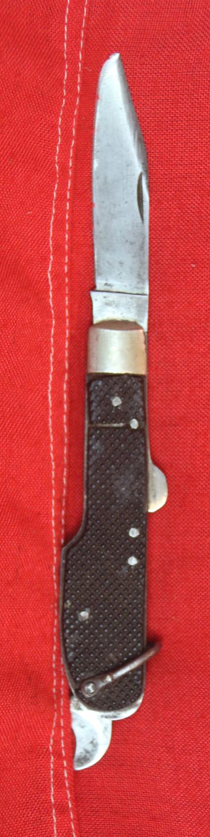 A Most Rare Original WW2 SOE/OSS Issue, Clandestine Special Operations Executive Agent's Folding Espionage and Sabotage Clasp Knife With Tyre Slasher.