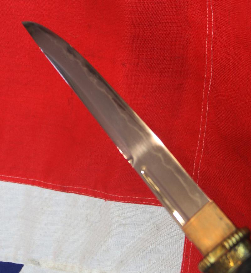 A Beautiful Unokubi Zukuri Blade Samurai Armour Piercing Tanto. Ise-ebi or Kamakuraebi Sayajiri 鞘尻, & Matching Matsushiro Sinano School Kozuka and Kogai. 16th To 17th Century Blade, Original Edo Koshirae, Of Nagano Province