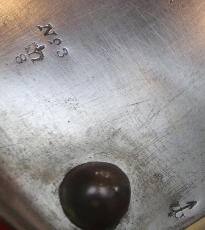 Original, Antique, Victorian Household Cavalry Armour Breastplate Cuirass of the LifeGuards, The Blues &The Royals. the Mounted Personal Bodyguard Regiments of the British Monarch, Part of The Household Division