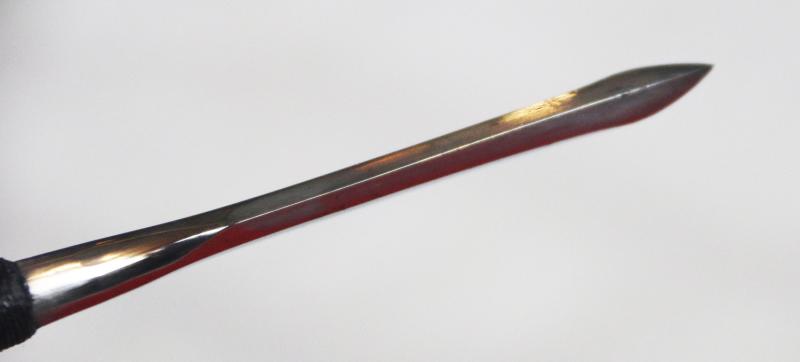 A Delightful & Beautiful Early to Mid Edo Period 1598-1863 Samurai War Arrow. A Long Bladed Armour Piercing Tagari-Ya, With Yadake Bamboo haft, & Sea Eagle Feather Flights and a Traditional Tamahagane Tempered Steel Head In Stunning Polish with Hamon