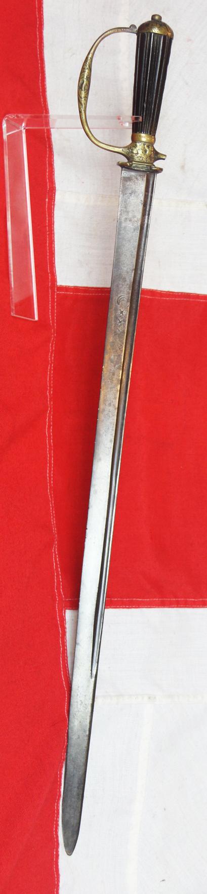 A Very Fine, 17th Century, King 'William & Queen Mary' Period Hangar Sword Cutlass of Senior Naval Officer's Admirals and Captains of the Royal Navy. Also, Of Notorious Pirates 🏴☠️. Armourers Stamped Blade with Crescent Moon and Stars