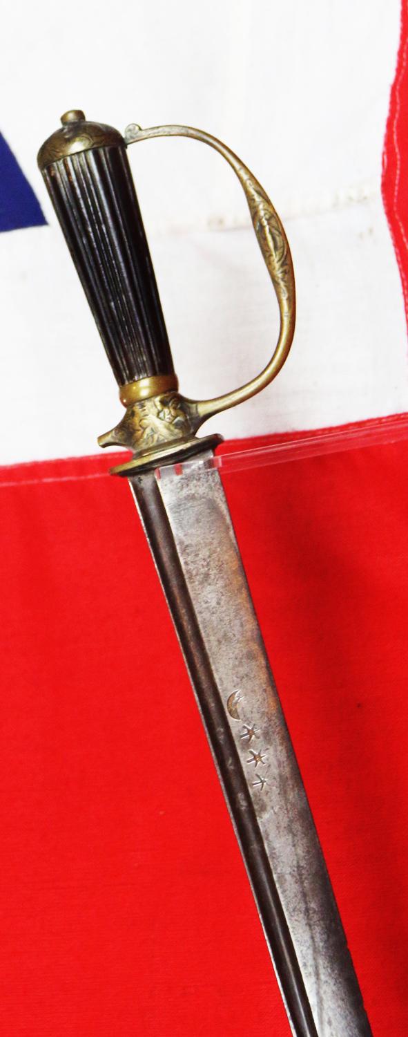 A Very Fine, 17th Century, King 'William & Queen Mary' Period Hangar Sword Cutlass of Senior Naval Officer's Admirals and Captains of the Royal Navy. Also, Of Notorious Pirates 🏴☠️. Armourers Stamped Blade with Crescent Moon and Stars