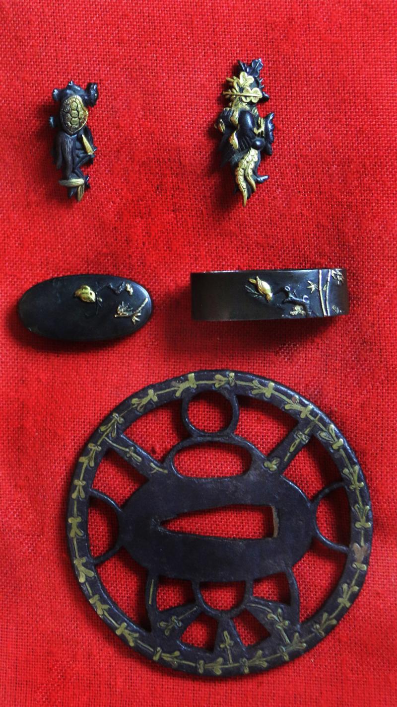 A Beautiful Original Signed Bizen Yokoyama Sukekane 尉祐包 Dated February 1867, He Was The 13th Generation Sukesada & 58th Generation From The Founder of Bizen Smiths In Superb Polish With Edo Period Mounts of Shakudo & Gold by Yasuyuki 安随