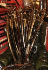 Antique Swords. Old Swords, All Forms of Antique Swords From All Nations And Eras. Samurai Swords From All Eras.