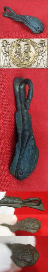 Roman-British Cobra Head Brooch, With Amber Glass Eyes. Combined With A Swan's Neck and Head Loop Ist - 2nd Century AD.1900 to 2000 Years Old