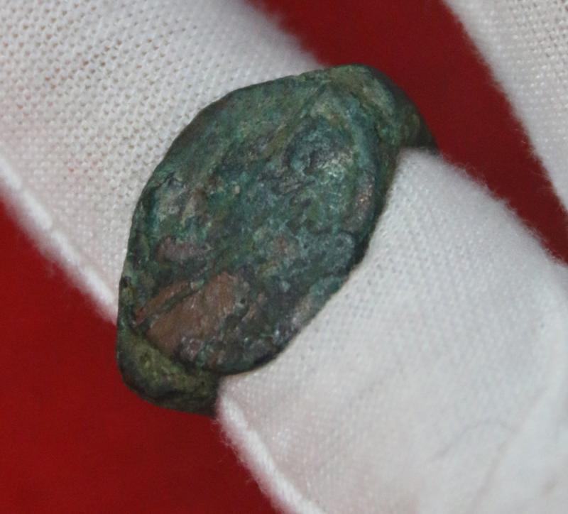 1st Century Roman Bronze Ring, Engraved Intaglio of Goddess Minerva With Her Spear & Shield, Inlaid With Red Enamel. For Such As A Roman Centurion or An Equites