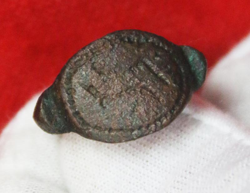 A Stunning Ancient Roman Ist Century AD, Galloping Cavalry Soldier on Horseback, Stylized Intaglio Engraved Bronze 'Status' Seal Ring.