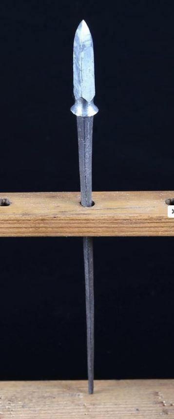 A Delightful & Beautiful Early to Mid Edo Period 1598-1863 Samurai War Arrow. A Tsubaki-ne, With A Haft of Yadake Bamboo & With Sea Eagle Flights. With A Beautifully Rare Stunningly Polished Tamahagane Steel Head