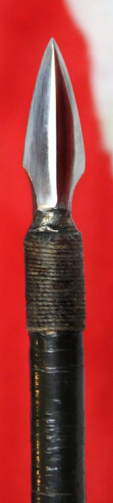 A Delightful & Beautiful Early to Mid Edo Period 1598-1863 Samurai War Arrow. A Tagari-Ya Of Yadake Bamboo, With Sea Eagle Flights and Traditional Tamagahane Steel Head In Incredibly Rare Stunningly Beautiful Polish