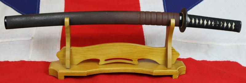 A Beautiful Antique Samurai Wakazashi With A Fine Signed Blade. Kunitsuna(国綱)In Beautiful Polish Showing Narrow Suguha Hamon. With the Moon & Bamboo Kashira. Lobster Scale Urushi Ishime Lacquer Saya