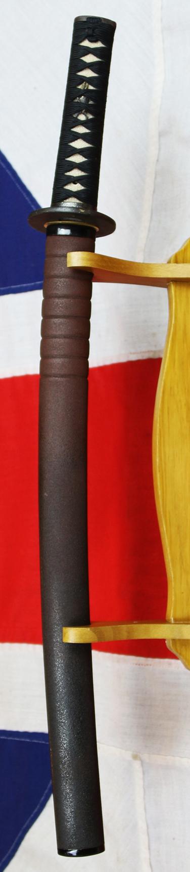 A Beautiful Antique Samurai Wakazashi With A Fine Signed Blade. Kunitsuna(国綱)In Beautiful Polish Showing Narrow Suguha Hamon. With the Moon & Bamboo Kashira. Lobster Scale Urushi Ishime Lacquer Saya