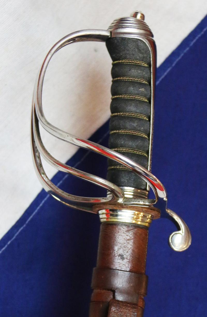 Superb, Victorian 1854 Pat. British Artillery Sword of Brigadier General Arthur Herbert Hussey. Commander of The Royal Artillery in WW1 Made by Wilkinson Sword Co. in 1882. Traditional 3 Bar Hilt Bright Polished Combat Weight Blade & F.S Scabbard