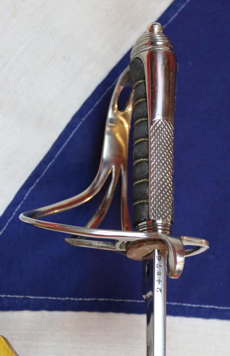 Superb, Victorian 1854 Pat. British Artillery Sword of Brigadier General Arthur Herbert Hussey. Commander of The Royal Artillery in WW1 Made by Wilkinson Sword Co. in 1882. Traditional 3 Bar Hilt Bright Polished Combat Weight Blade & F.S Scabbard