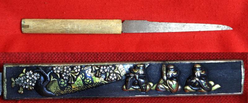 A Fabulous, Museum Grade Signed, Antique, Samurai O-Tanto, Shinto Period. All Original Edo Fittings, Goto School. Absolutely Impeccable Blade Showing Fine Original Edo Polish & Displaying It’s Excellent Gunome Hamon. Overall An Incredibly Handsome Sword