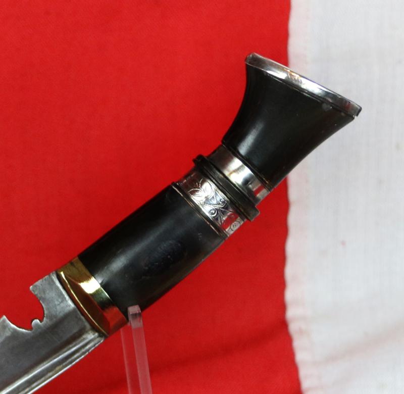 A Superb, Historical, WW2 'Surrender of Japan' Presentation Silver Kukri With Superbly Engraved Silver Mounts and Pommel. Excellent Quality Honed and Tempered Blade