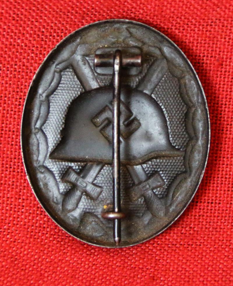 An Exceptional Example of a German WW2 Black Wound Badge. Verwundetenabzeichen