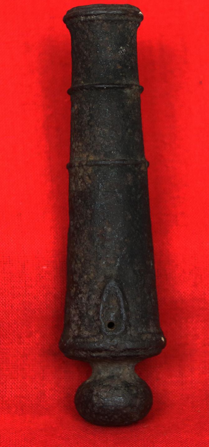 Superb 18th Century American Revolutionary War, King George IIIrd Period Naval Hand Cannon From The Barbary Pirate Raids Period. From 1795, The Annual 'Tribute' Paid to the Regency of Algiers Was 20% of United States Federal Government Expenditure