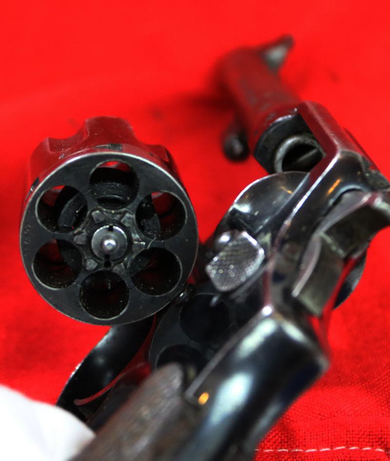 A Very Good Deactivated Smith & Wesson .38 Cal. 6 Shot Double Action Revolver 5