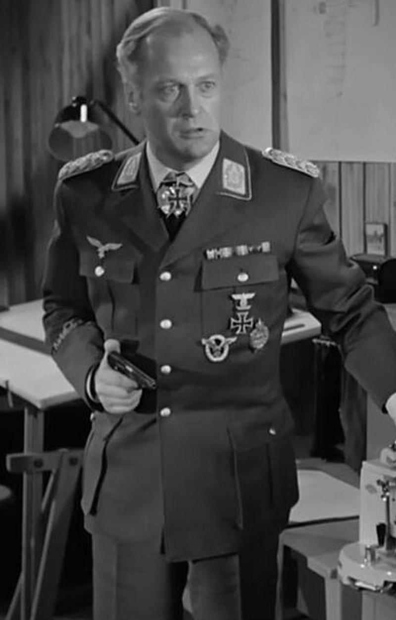 An, FN Model 1910, Fabrique Nationale D'Armes DeGuerre, .32 ACP, Semi Auto Pocket Pistol The Same Auto Pistol as Used to Assassinate Archduke Ferdinand That Caused WW1, & By Luftwaffe Officers in WW2. Famously Used By James Bond {Sean Connery} in Dr No