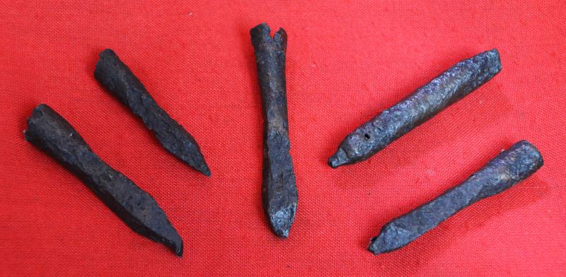 Very Small Exclusive Collection of Amazing Crossbow Relics From the 1st Battle of Scottish Independence, The Battle of Bannockburn, in 1314, Crossbow Quarrel Heads. The Decisive Victory of Robert the Bruce In Combat Against King Edward II