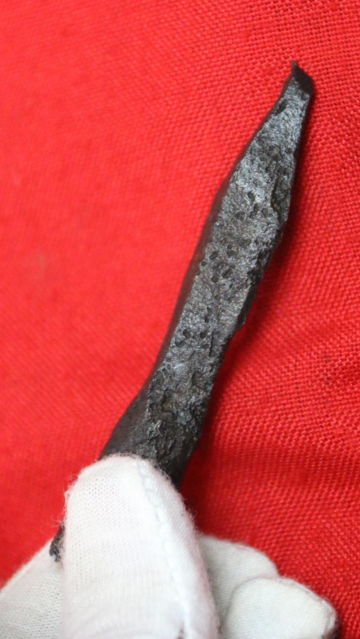 Very Small Exclusive Collection of Amazing Crossbow Relics From the 1st Battle of Scottish Independence, The Battle of Bannockburn, in 1314, Crossbow Quarrel Heads. The Decisive Victory of Robert the Bruce In Combat Against King Edward II