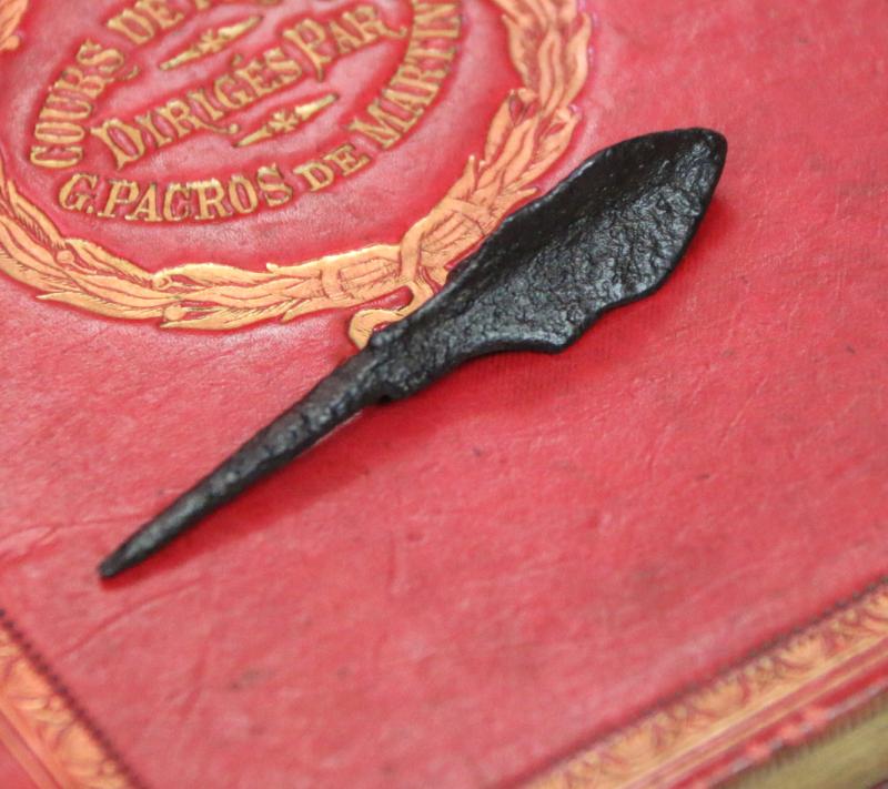 A Superb Condition 1415 ad Relic From the Battle of Agincourt. A Fierce-Some Armour or Helmet Piercing Welsh Longbowman's Tanged Trefoil Blade Arrowhead. Recovered From Azincourt in the 1820's During a Grand Tour By Family of Scottish Nobility