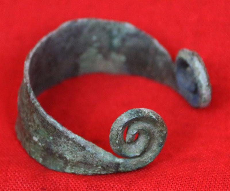 A Remarkably Beautiful & Elegant Proto Celtic Bronze Age Bracelet Circa 2600 Years Old. That Continued Use Into Era Of The Great Iceni Celtic Queen Boudica. And, The Bracelet That Inspired Gustav Klimt One Of The Greatest Art Nouveau Artists In The World
