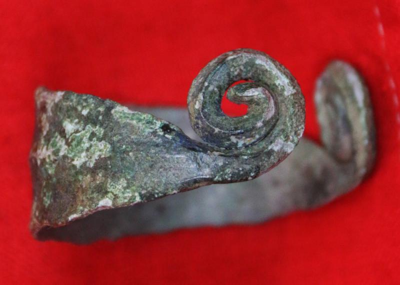 A Remarkably Beautiful & Elegant Proto Celtic Bronze Age Bracelet Circa 2600 Years Old. That Continued Use Into Era Of The Great Iceni Celtic Queen Boudica. And, The Bracelet That Inspired Gustav Klimt One Of The Greatest Art Nouveau Artists In The World