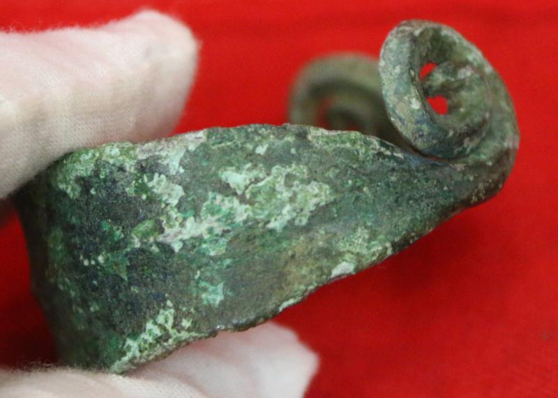 A Remarkably Beautiful & Elegant Proto Celtic Bronze Age Bracelet Circa 2600 Years Old. That Continued Use Into Era Of The Great Iceni Celtic Queen Boudica. And, The Bracelet That Inspired Gustav Klimt One Of The Greatest Art Nouveau Artists In The World